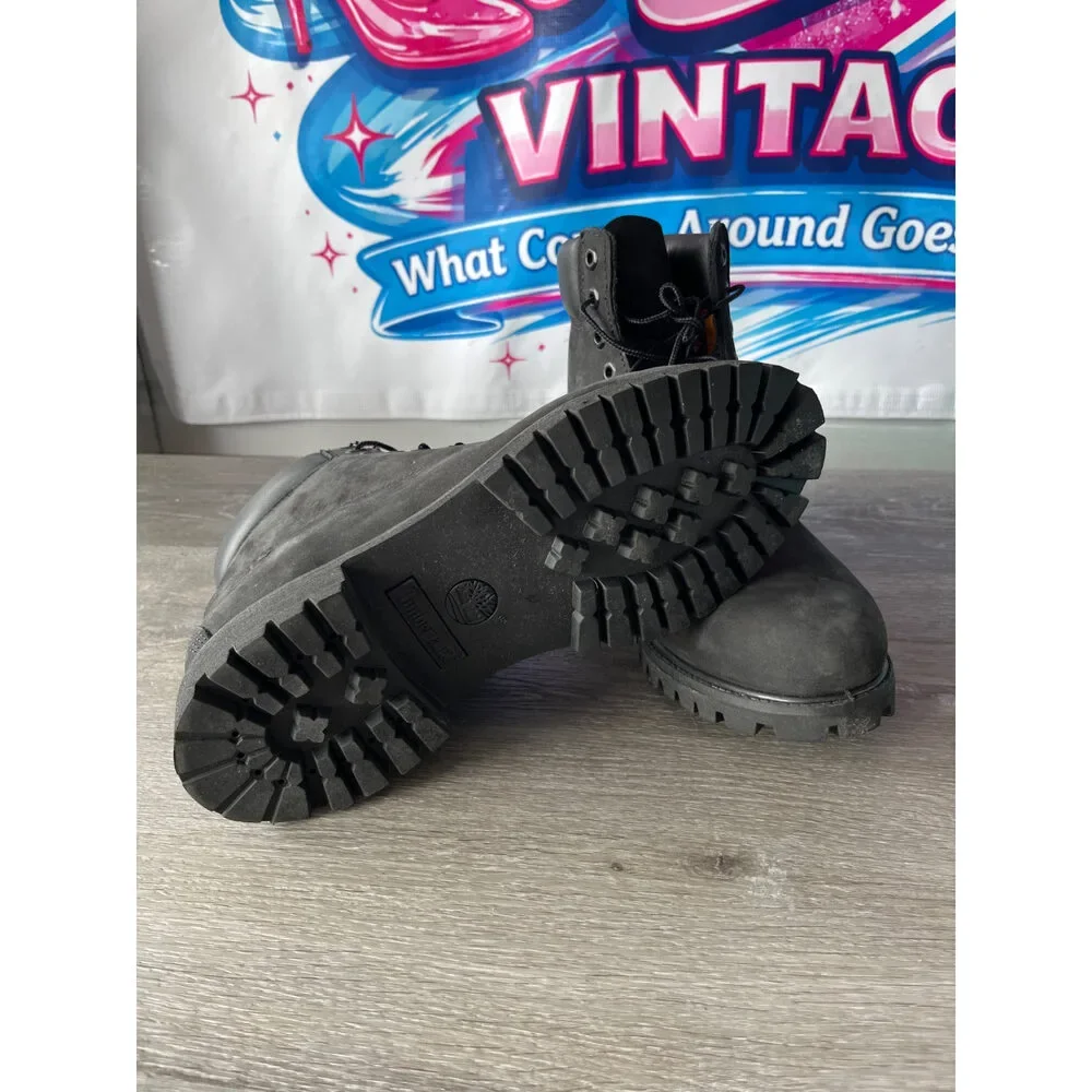 Timberland 6” Waterproof Boot (Size M10.5)
